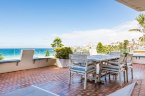 Bondi Beachfront Lifestyle - Ocean Views and Parking Sydney